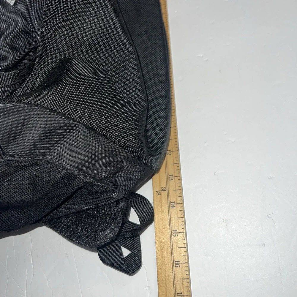 The North Face Iron Peak Backpack Black Laptop Waist Strap Hiking Heart